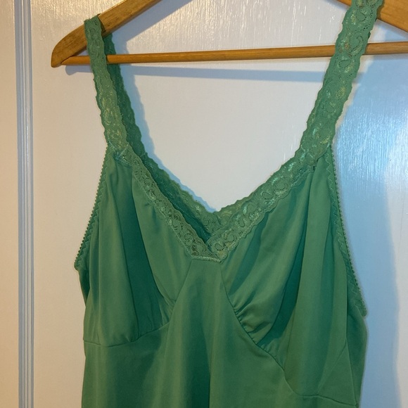 Vintage Hand-dyed Green Lace Trim Camisole Slip Top - Picture 2 of 13